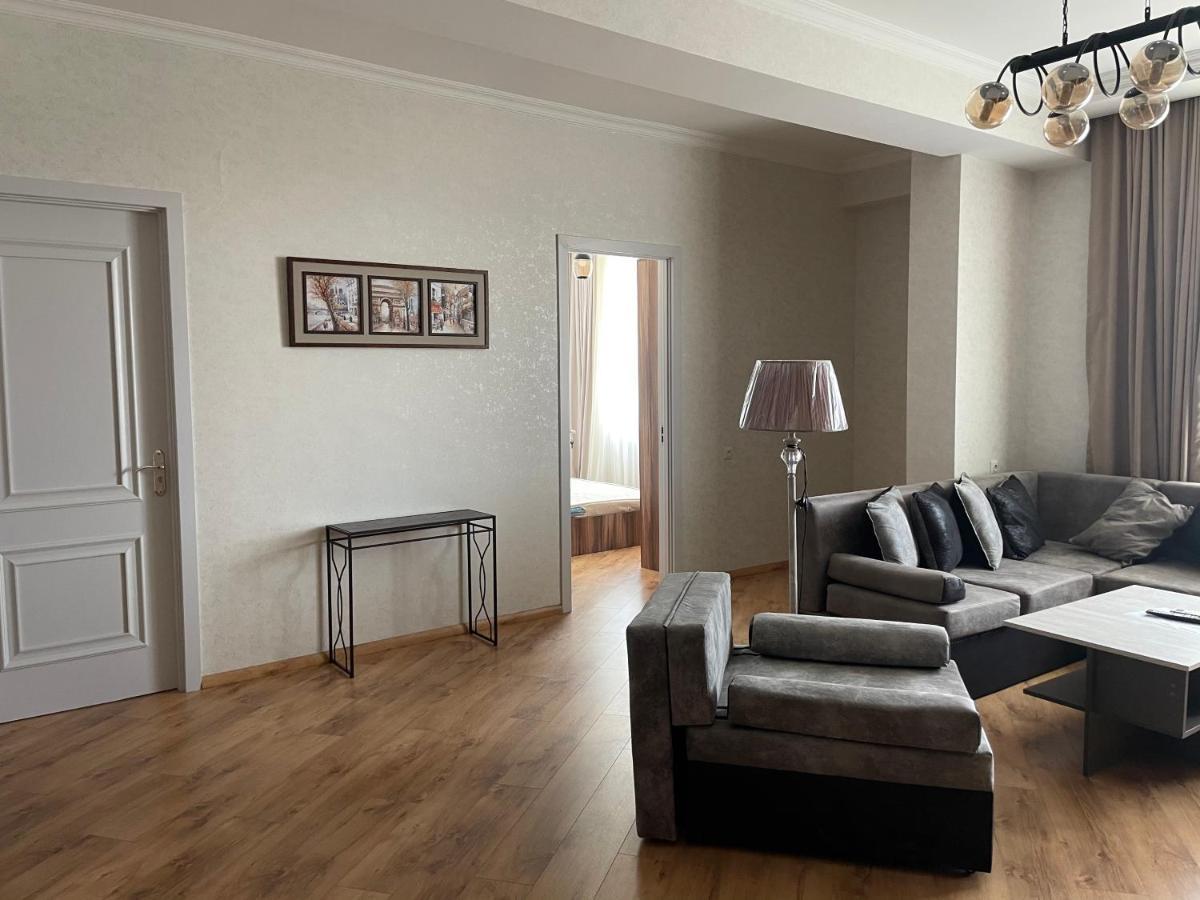 Vazi Aparthotel Тбілісі Екстер'єр фото