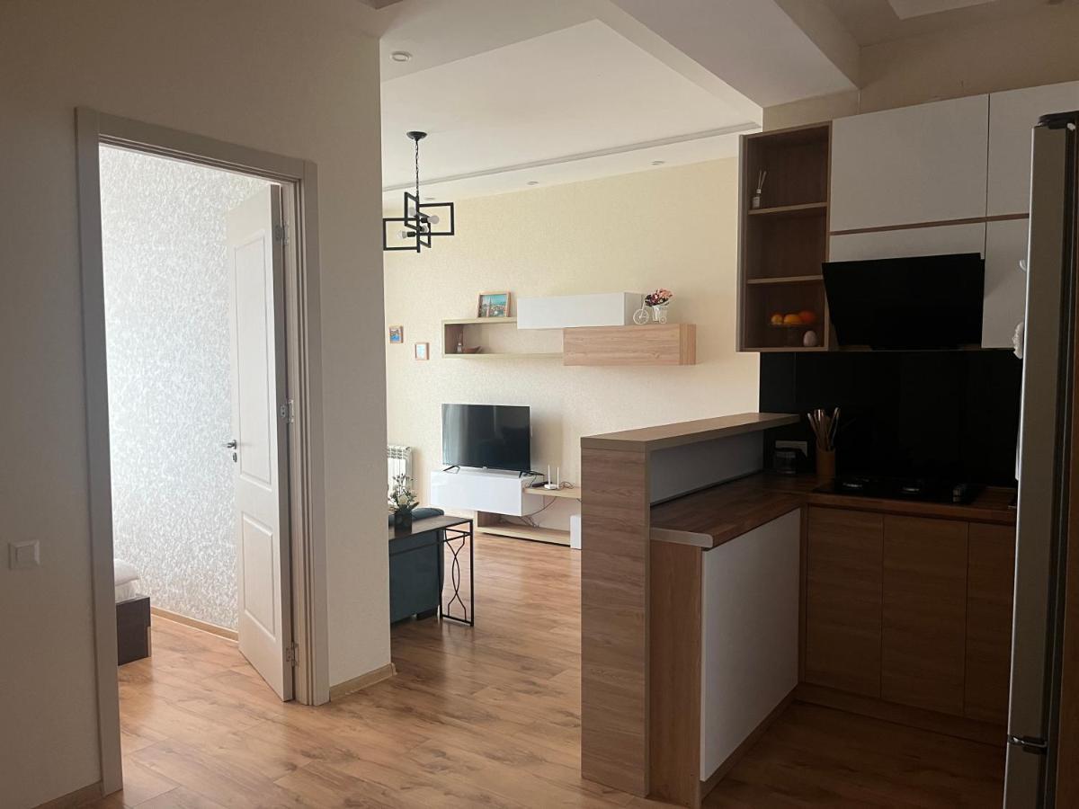 Vazi Aparthotel Тбілісі Екстер'єр фото