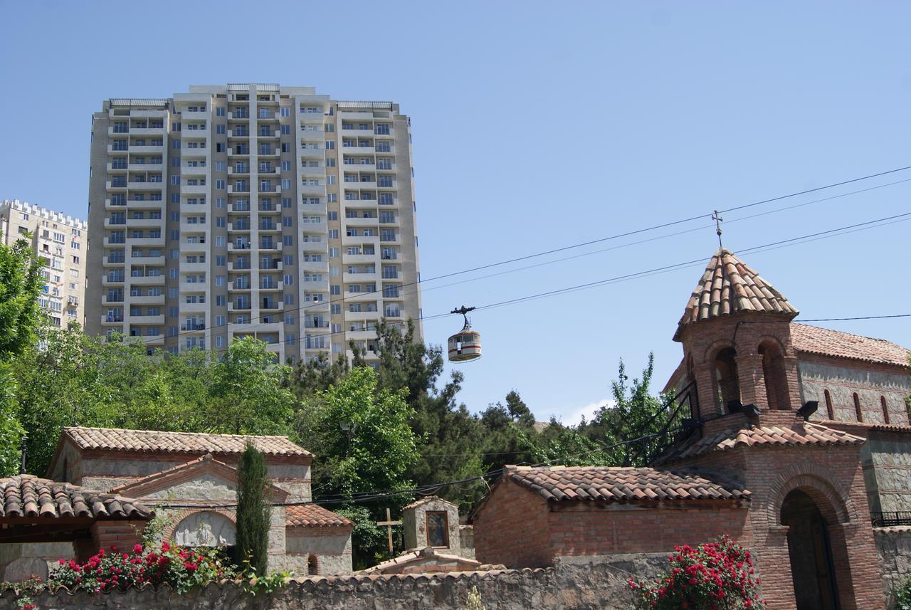 Vazi Aparthotel Тбілісі Екстер'єр фото