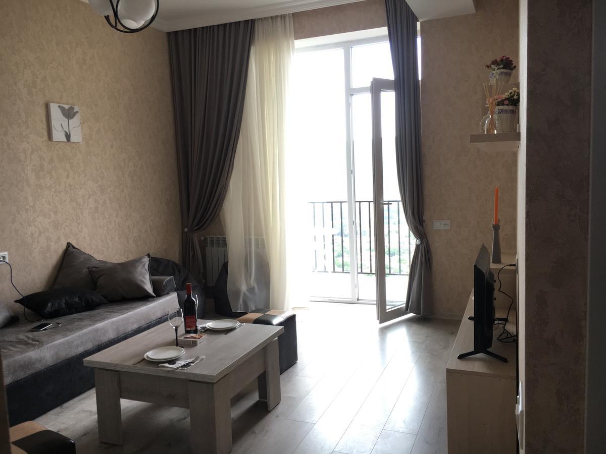 Vazi Aparthotel Тбілісі Екстер'єр фото