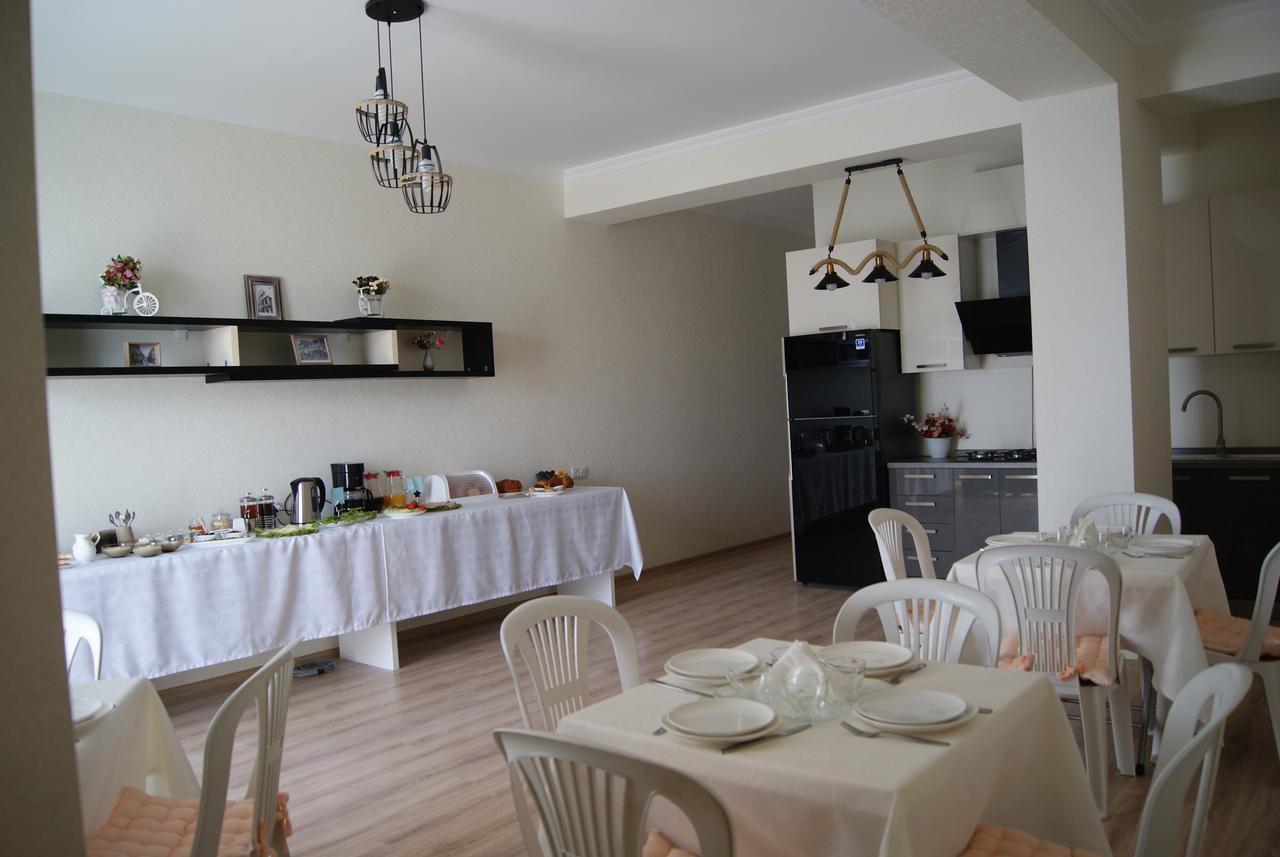 Vazi Aparthotel Тбілісі Екстер'єр фото