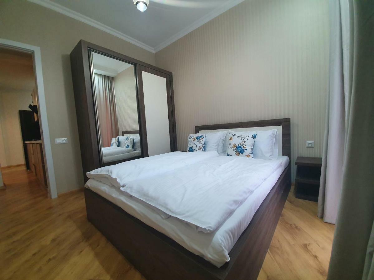 Vazi Aparthotel Тбілісі Екстер'єр фото
